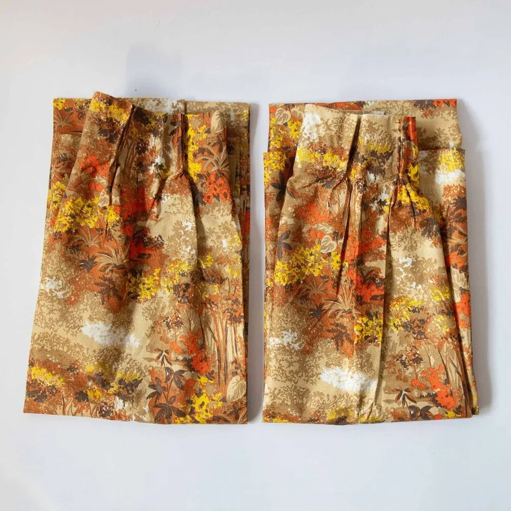 2 Vintage Retro 70s Pinch Pleat Floral Curtain Panels 82